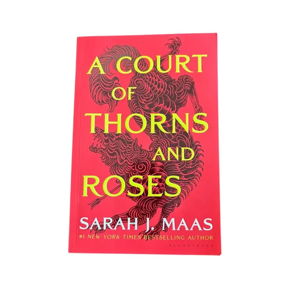 A Court of Thorns and Roses Sarah J. Maas Paperback 2020 Bloomsbury Book